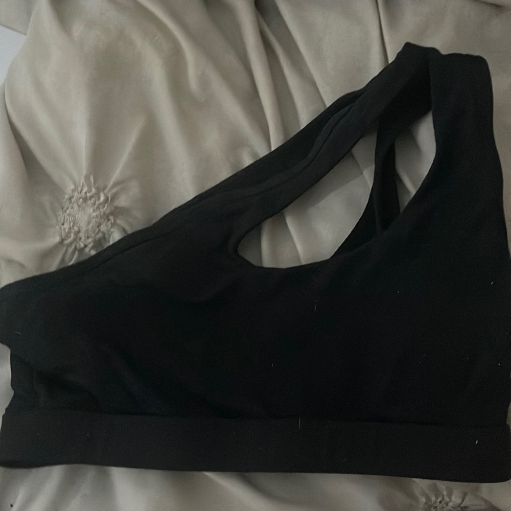 Amazon RUNNING GIRL Women's cute one shoulder sports bra